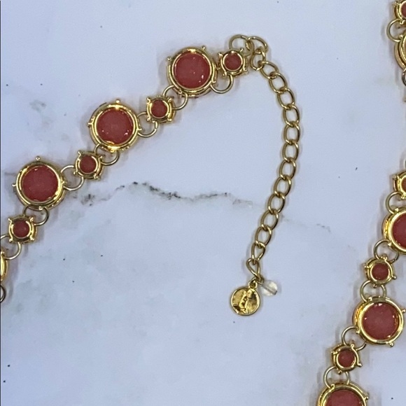 Lands’ End Statement Necklace - Sugar Rush-Pink 🌸 - Picture 4 of 4